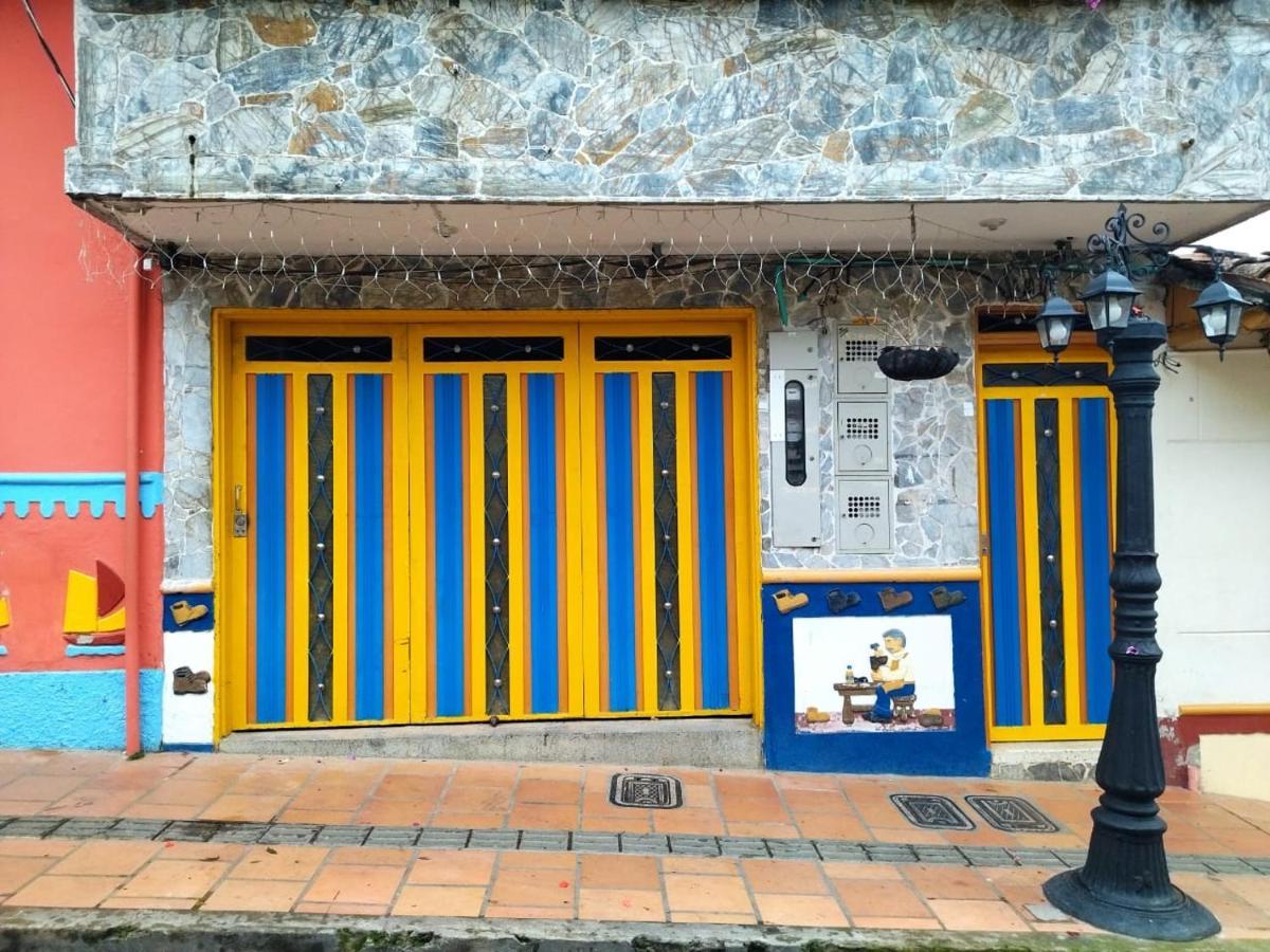 Casa Hotel Los Embalses Guatapé Exteriör bild